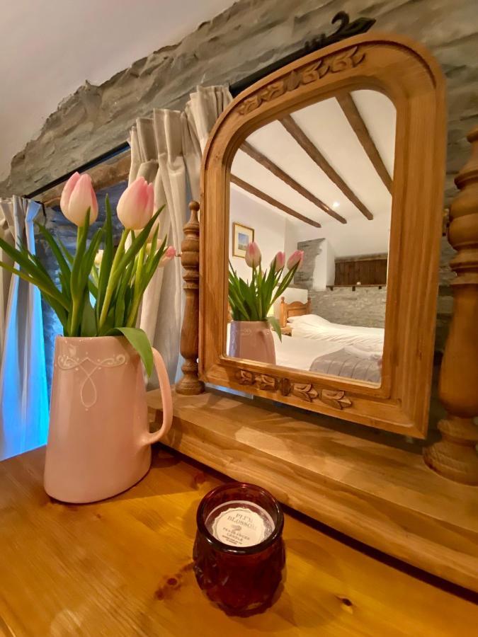 Seven Stars Inn Билт Уелс Екстериор снимка