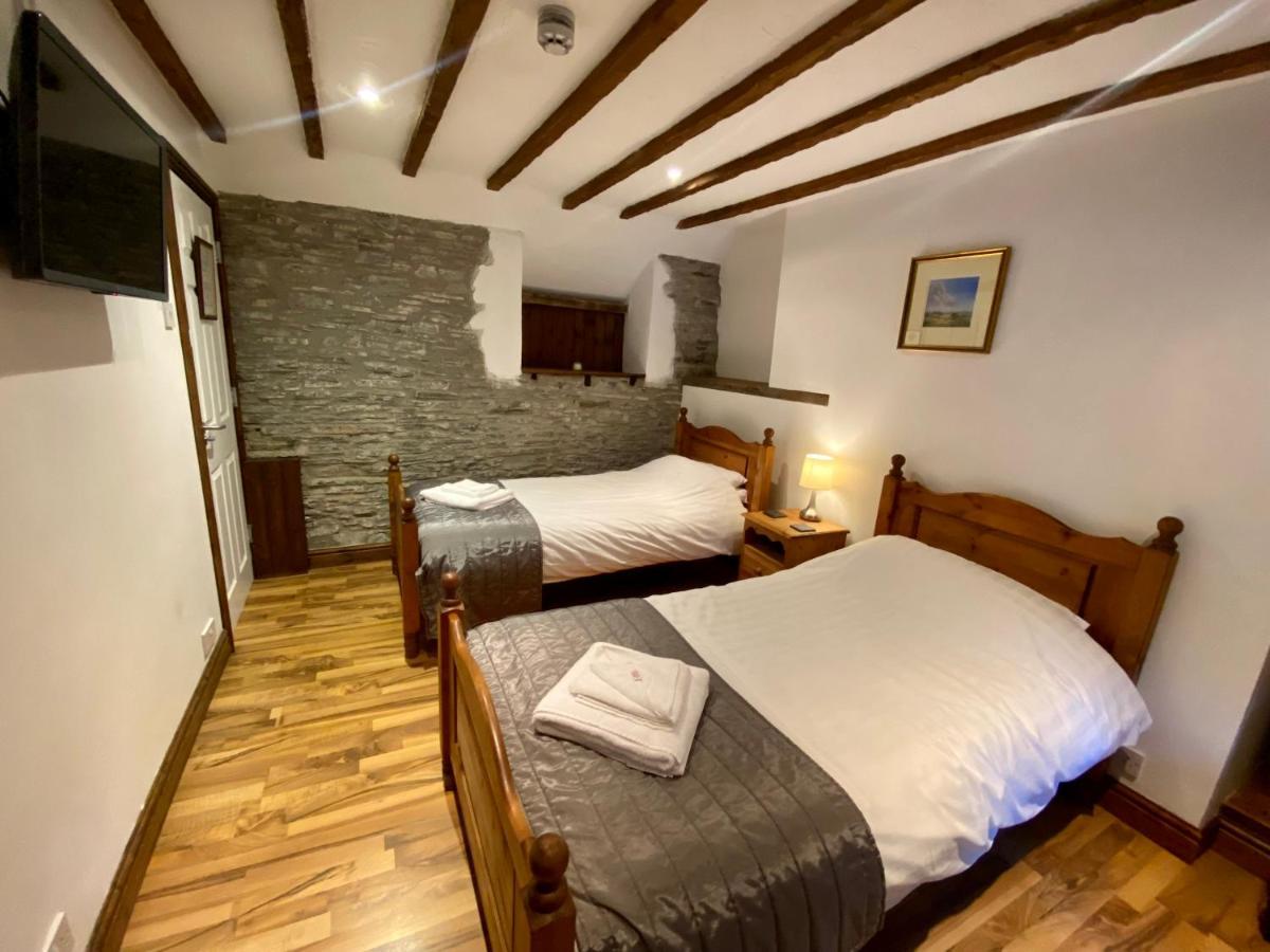Seven Stars Inn Билт Уелс Екстериор снимка