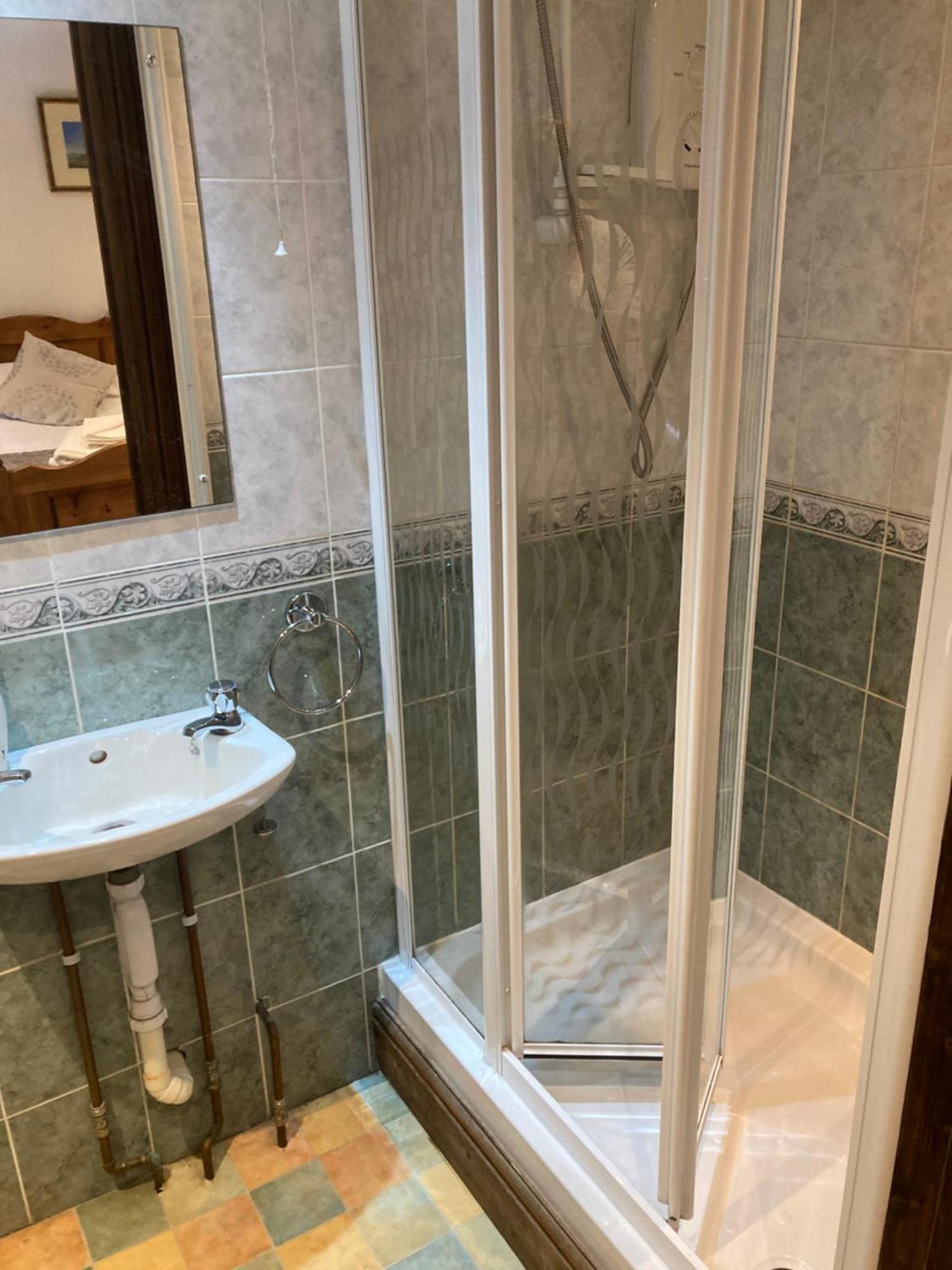 Seven Stars Inn Билт Уелс Екстериор снимка